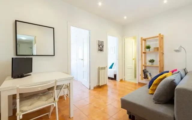 C/Gabriel Lobo, 20 3ºC 4