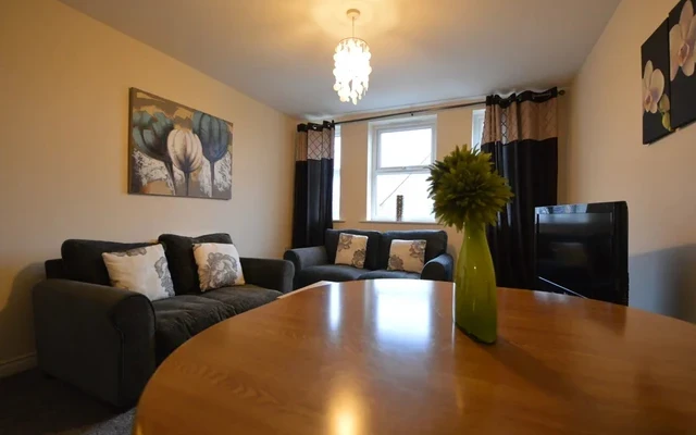 ST-4 Lingwood Court 1