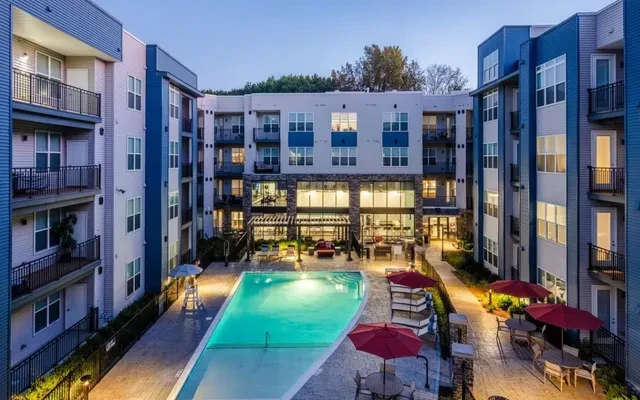 Avalon Teaneck 0