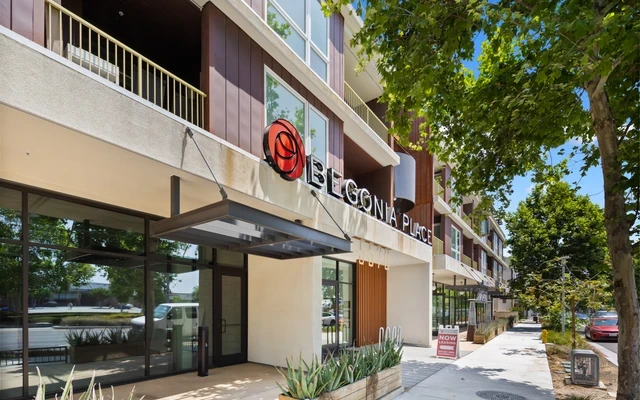 5570 Rosemead Blvd 0