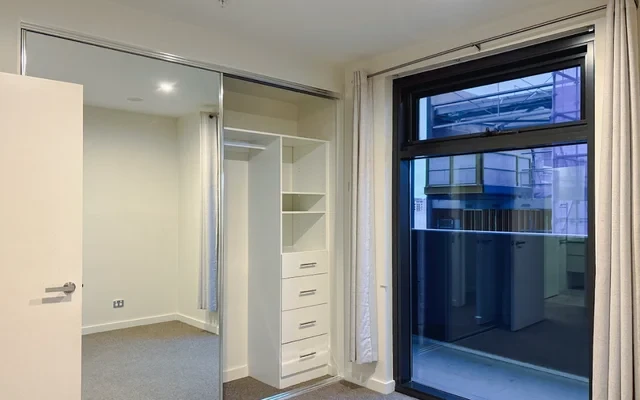 293 Pirie Street 1