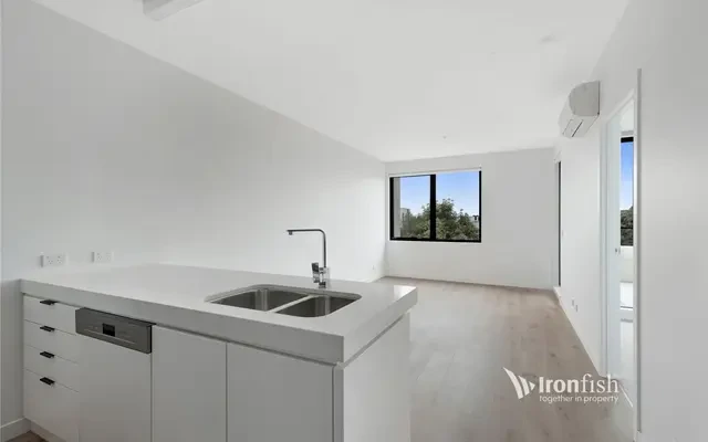 160 Williamsons Road, Doncaster 1