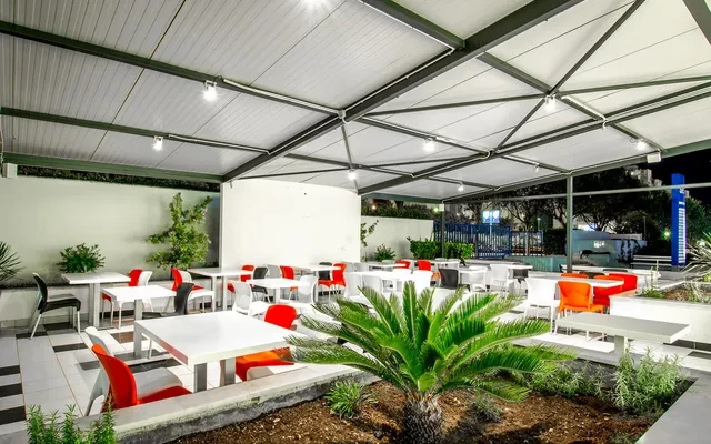 Bed in 6-Bed Dormitory Room in SPLIT (Ensuite bathroom) - Hostel in Split 2