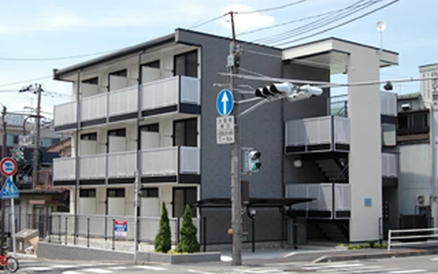 レオパレスルイ 0