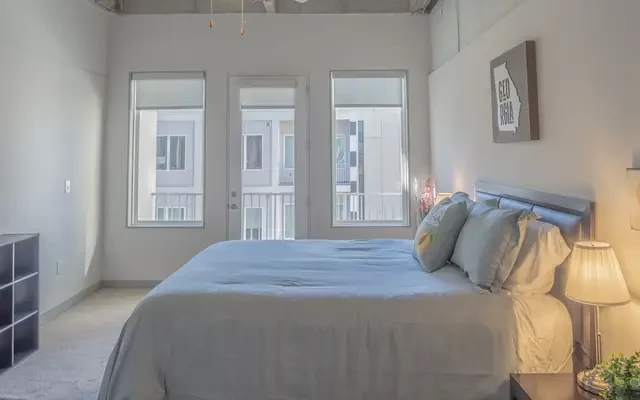 2 Bedroom Apartment Near EMORY University Hospital 2