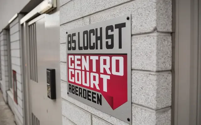 Centro Court 2