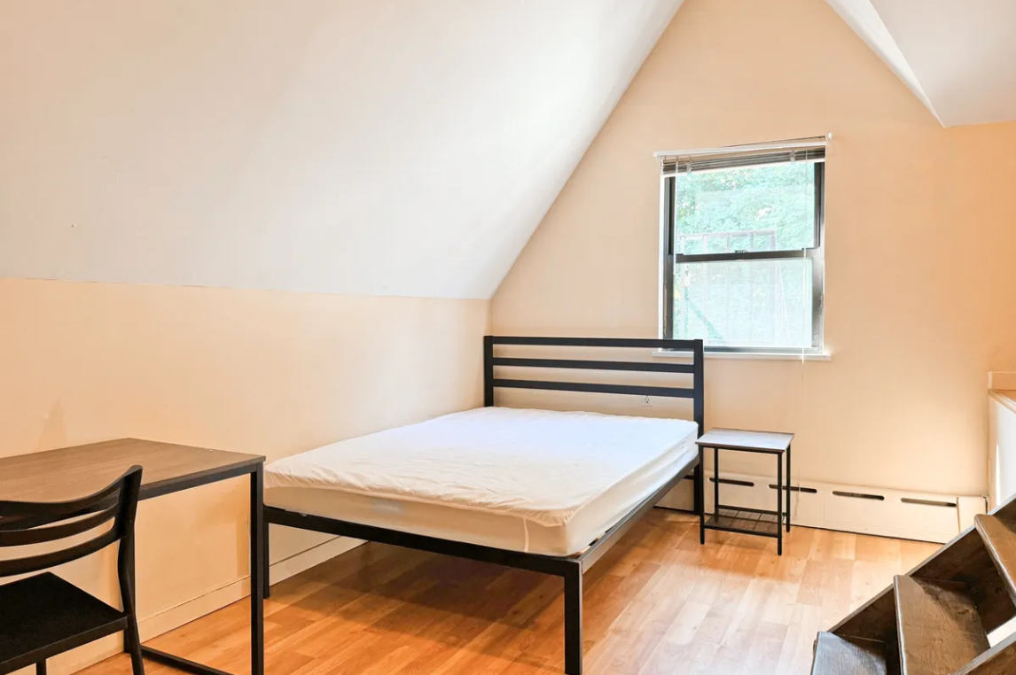2 Bed 1 Bath