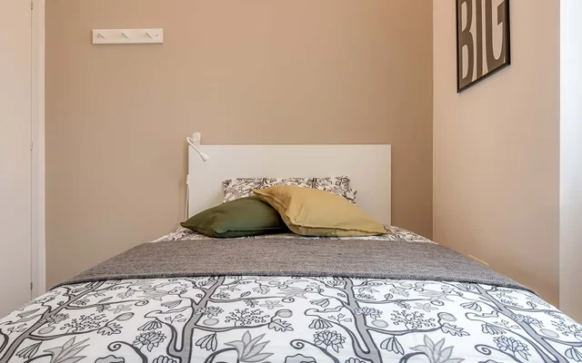 VIA VAL STRONA 6 <br> PRIVATE ROOM S1 4