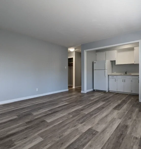 Prince George Queensway Apartments