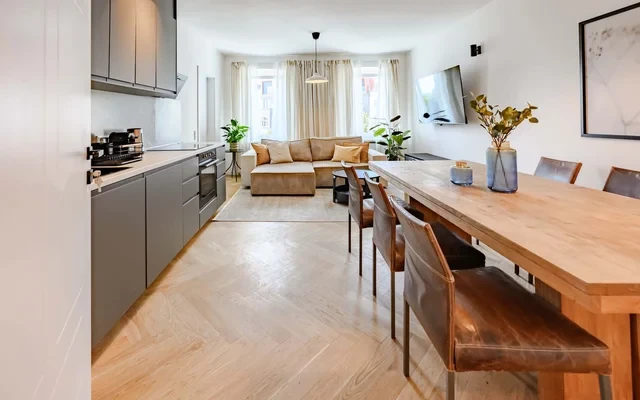 Modern Furnished 3-Bedroom Apartment in Trendy Prenzlauer Berg, Berlin 3