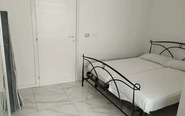 Casa Indipendente in Via Massimo D'Azeglio 4, Desenzano del Garda (BS) 0