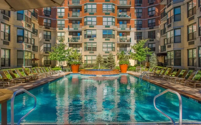 Riverbend at Port Imperial 2
