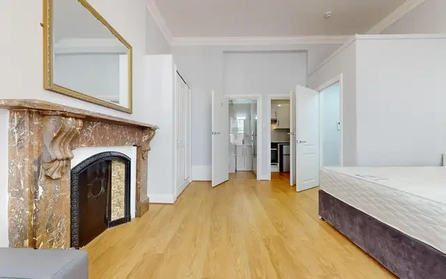Lexham Gardens, Kensington - London student accommodation - Studio, Flat 9, 120