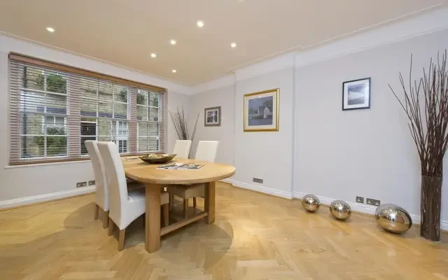 Portman Close, London, W1H 6BR 3