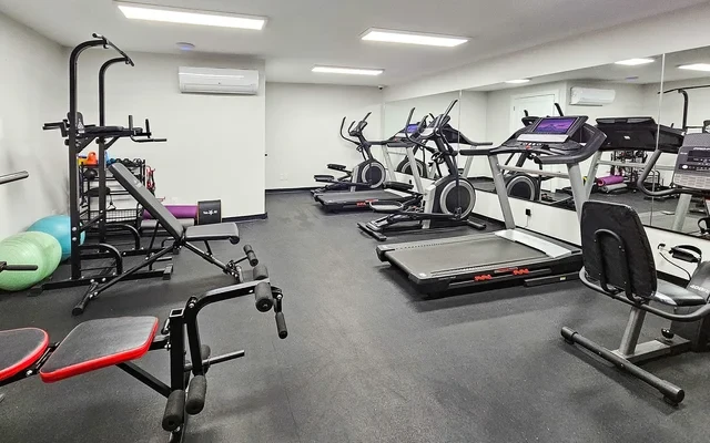 South View Apartments and Townhomes 4