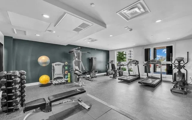 5North Condos - Oakville student accommodation
