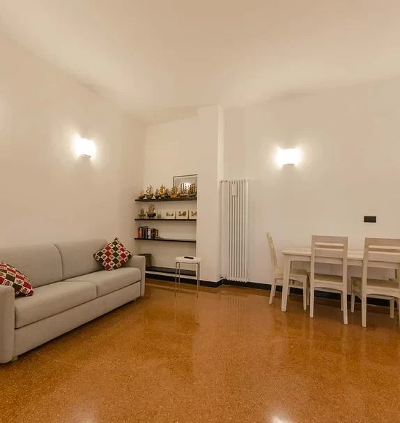 Apartment in Piazza dell'Agnello, Genova for 90 m² with 2 bedrooms
