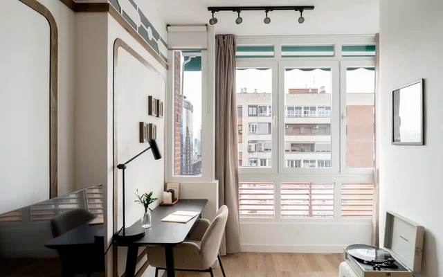 Merkez - 2 bedrooms in Cuatro Caminos 4