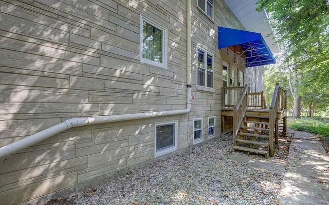 509 W MAIN ST 0