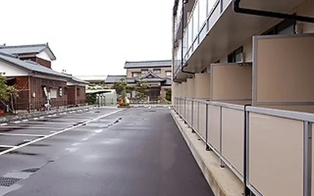 レオパレスカナタコ - Kamo student accommodation - 102号房间(带独立厨房)