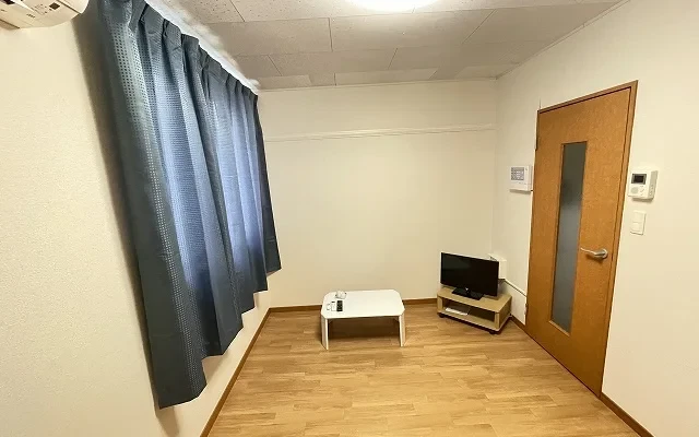 レオパレスグリーンハイツ 4