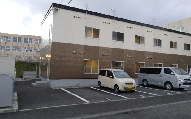 レオパレスコンフォート石山Ⅱ 0