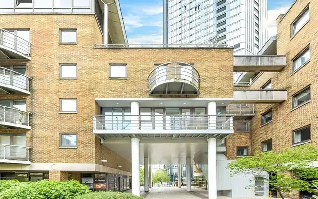 Meridian Place 0