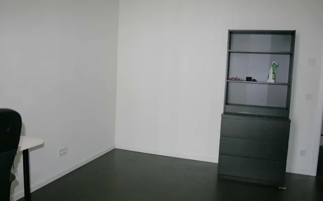 Bernhard-Weiss-Strasse 1-3DE-01-014M 1