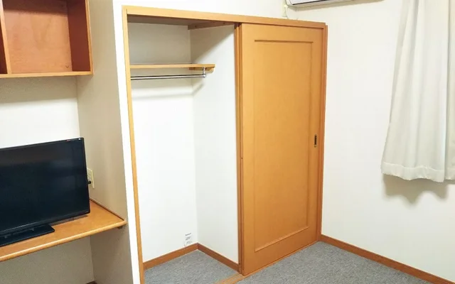 レオパレスフローラ 4