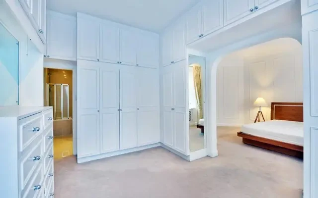 Hanover House, St. Johns Wood High Street, NW8 7DY 3