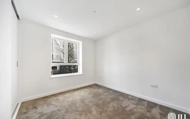 Blenheim Mansions, Clarendon, N8 3