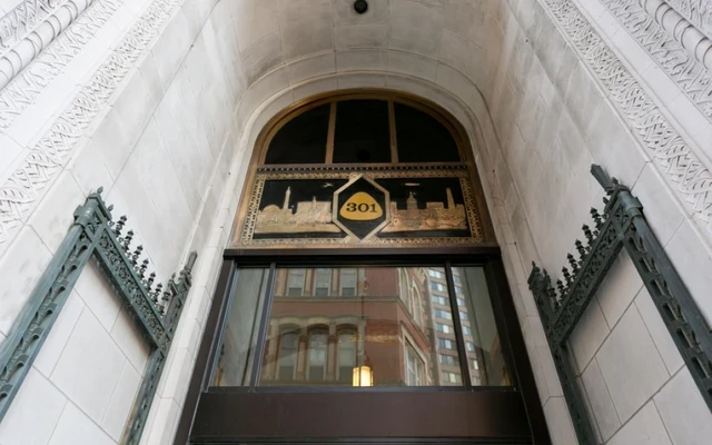 301 North Charles Street 2