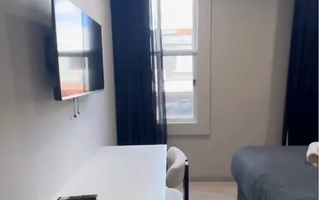 37 Glebe Point Rd - Sydney student accommodation - Studio-unit 2