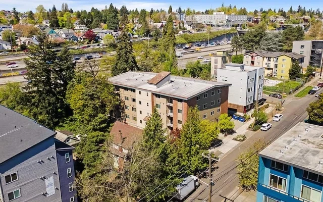 Maplewood Apartments 4
