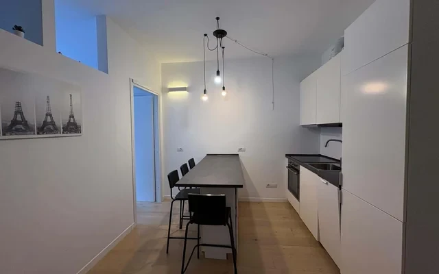 Trilocale moderno in affitto – Viale Bacchiglione, Milano (zona M3 Brenta) 4