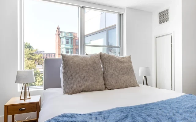 425 Massachusetts Ave 0