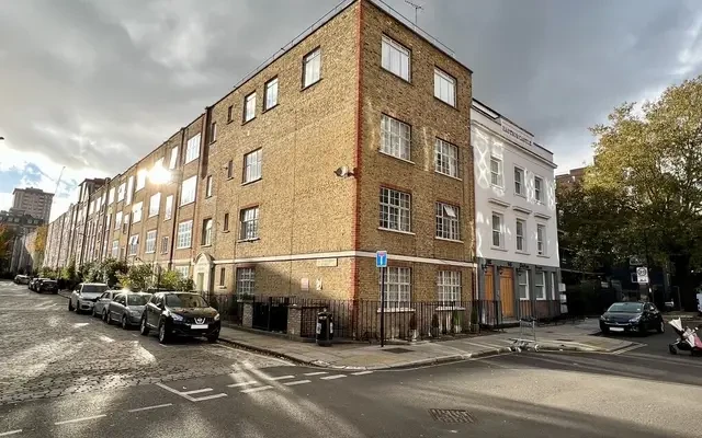 Cranleigh Street 11453# 2