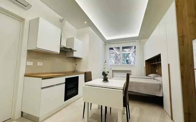 Apartment in Via San Domenico, Bologna for 35 m² 2