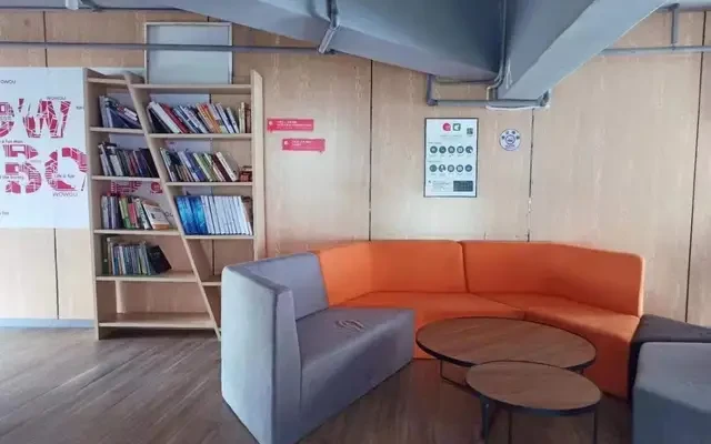 窝趣深圳爱联地铁站轻社区 3