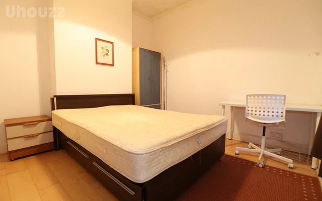 Entire Place·3B3B···78 Winchester Street 2