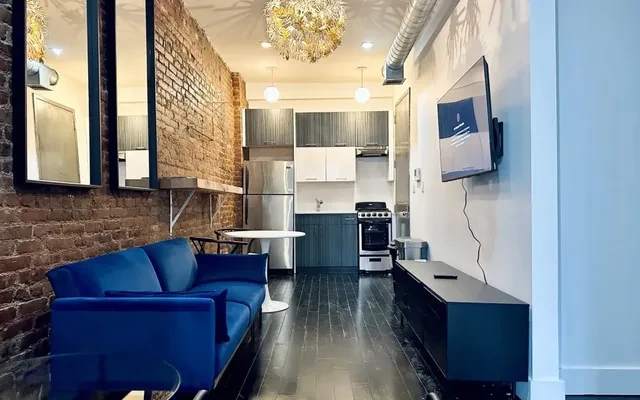1066 Putnam Avenue, Brooklyn 1
