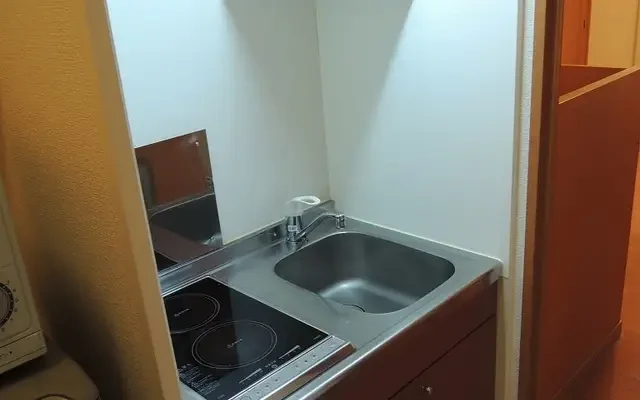 レオパレス茜 3