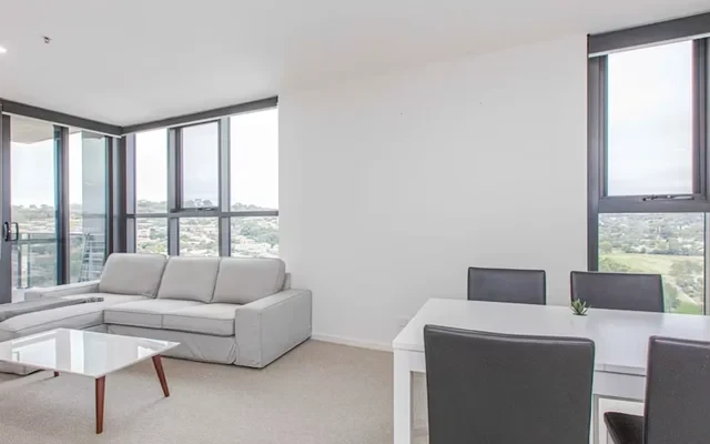 120 Eastern Valley Way, Belconnen 2