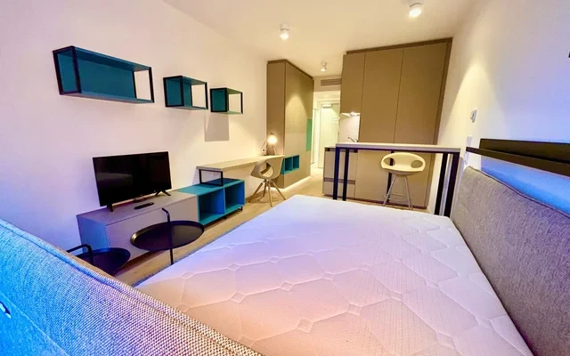 Studio Business Comfort 2