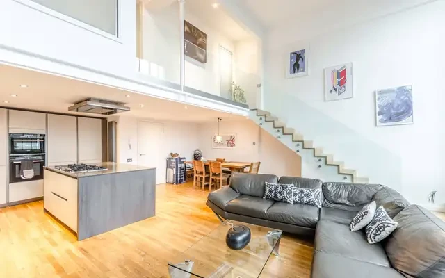 Summers Street, Clerkenwell, EC1R 3