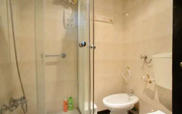 Double bedroom near the Olivais metro 4