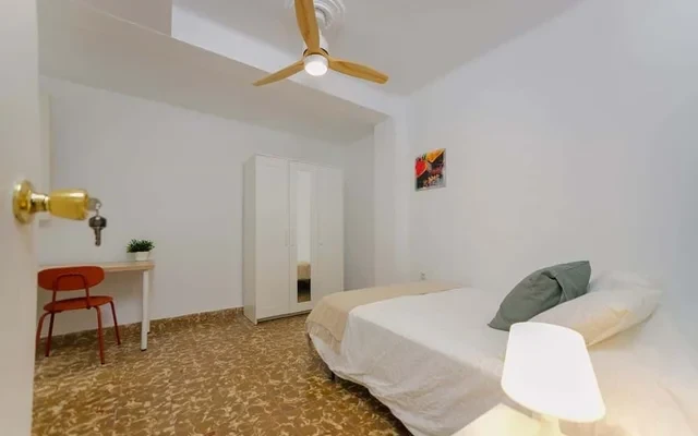 Acogedor piso de 3 habitaciones 0