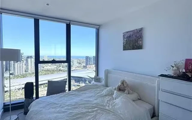 628 Flinders Street 2