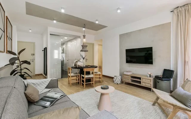 Agnello - 3 bedrooms and office in Sant Gervasi 0