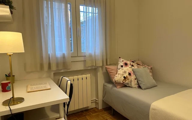 Calle de Sesena, 37 4